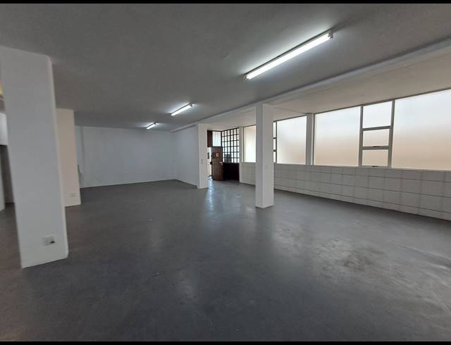 215M² OFFICE TO LET IN GLENHAZEL